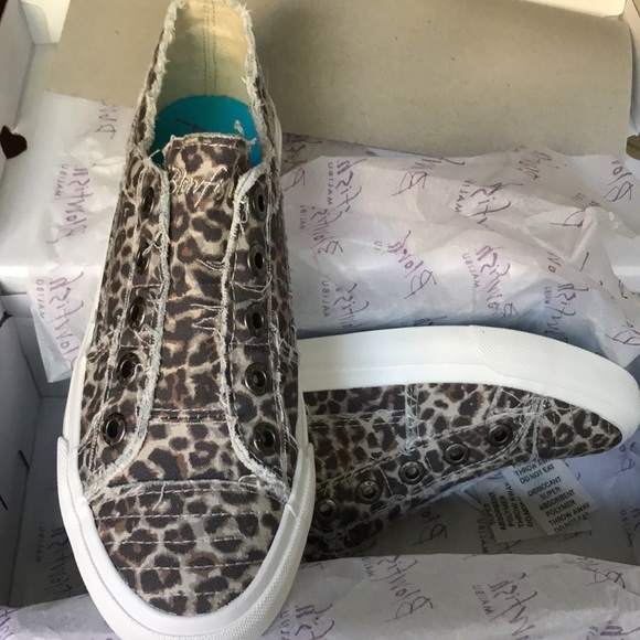 Blowfish 8.5 - Picture 3 of 8